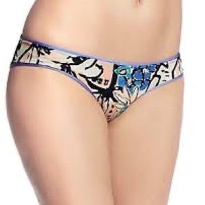 NWT Maaji swim bottoms